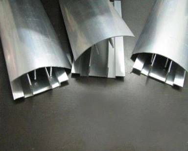 Σφιγκτήρας γάντζου αλουμινίου για φύλλο πολυανθρακικού